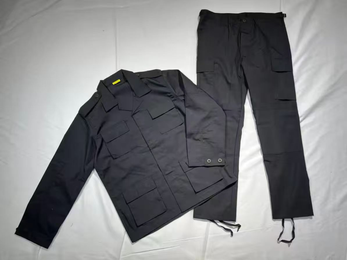 Mens BDU Camouflage 2 Piece Se - đánh giá và giá Hunting & Outdoor Supplies Carterton